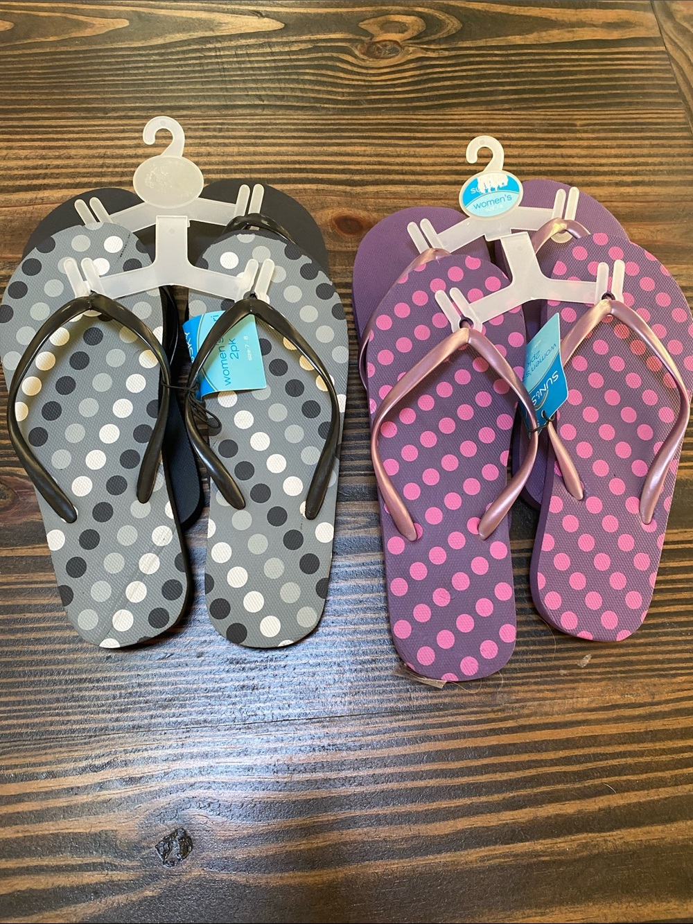 Polka Dot and Solid Flip Flop 4-pack - Black/Gray & Pink/Purple - size 7-8 NWT